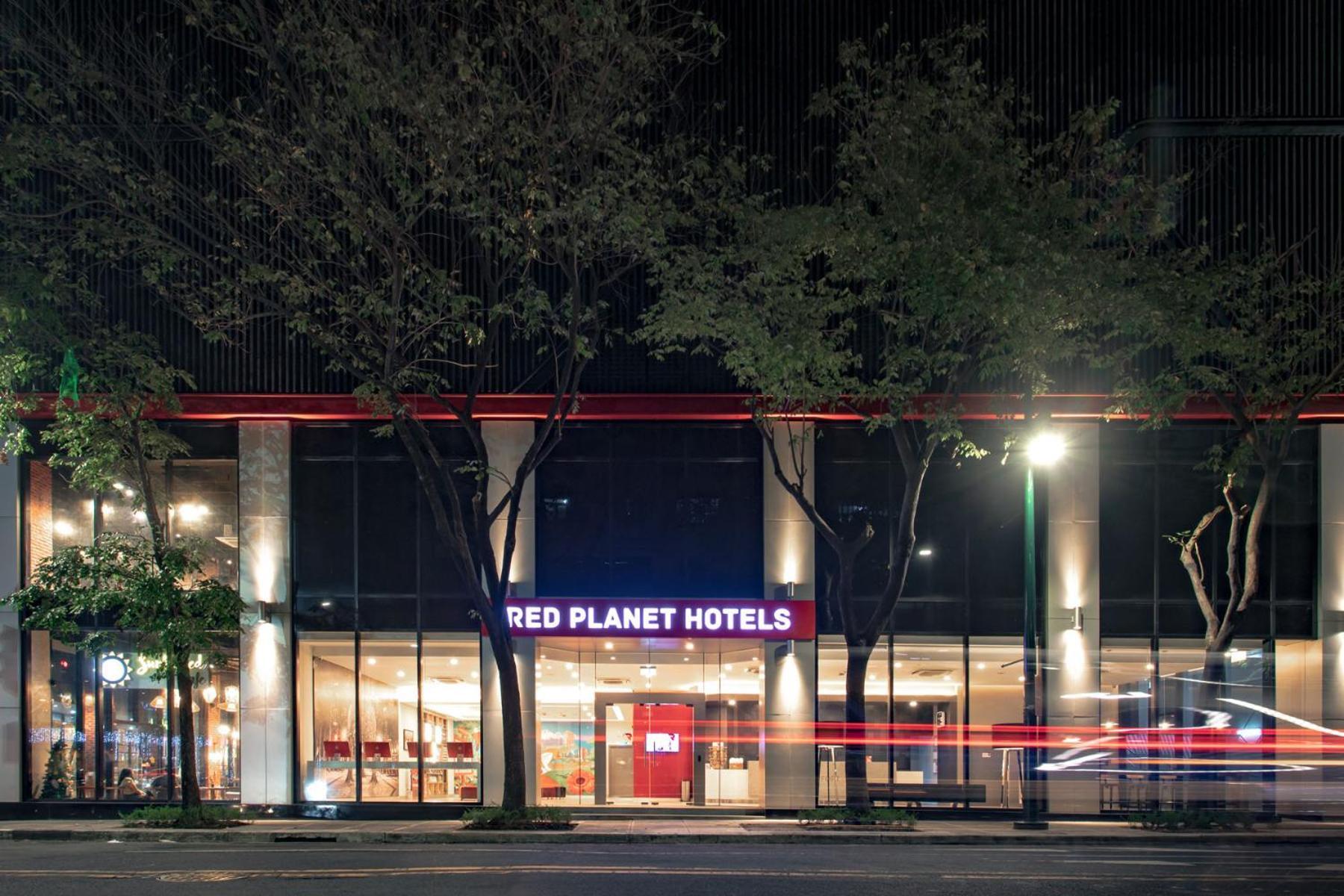 Red Planet Bgc The Fort Taguig Exteriör bild